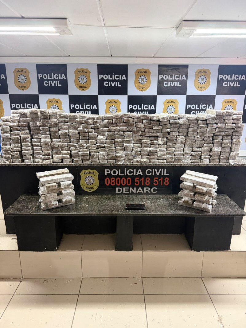 Polícia Civil apreende 203 quilos de maconha e prende suspeito em Sapucaia do Sul